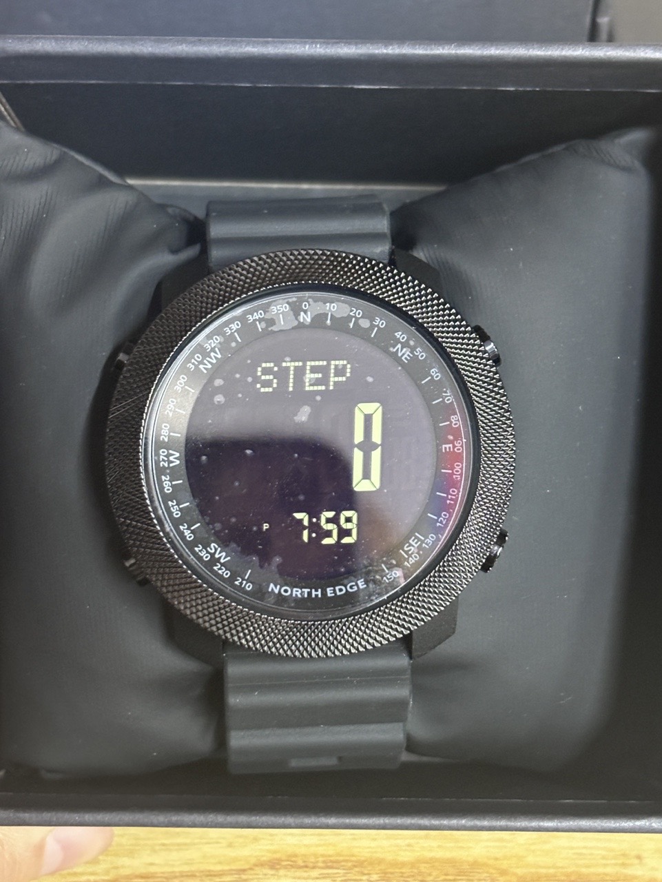 Men Digital Watch NORTH EDGE D - Altimeter Compass Watch review and price